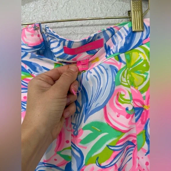 Lilly Pulitzer Women's Ariana Stretch Shorts "Multi Havana Cocktail-Size 8 - Picture 4 of 10